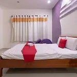 Reddoorz Near Tan Huong Market 2